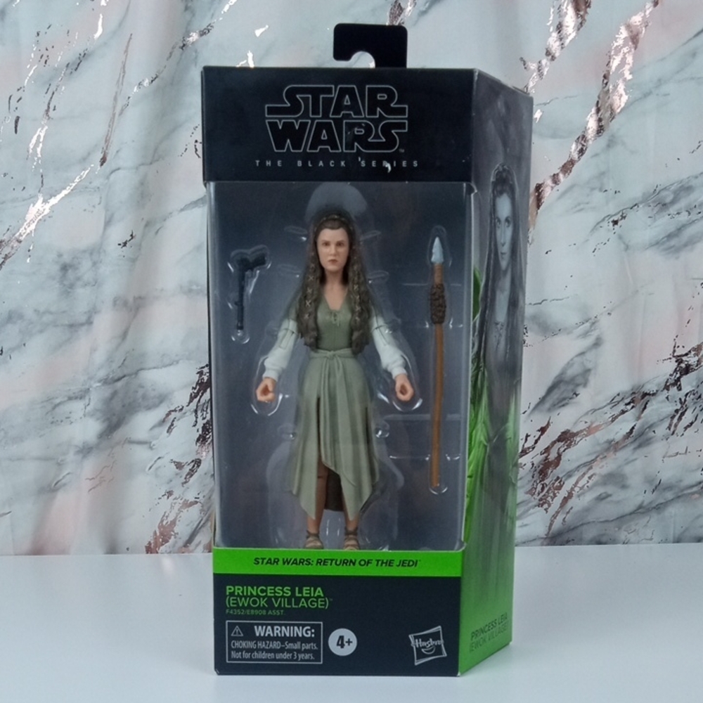🛝 Hasbro Star Wars Princess Leia (Ewok Village) Figure